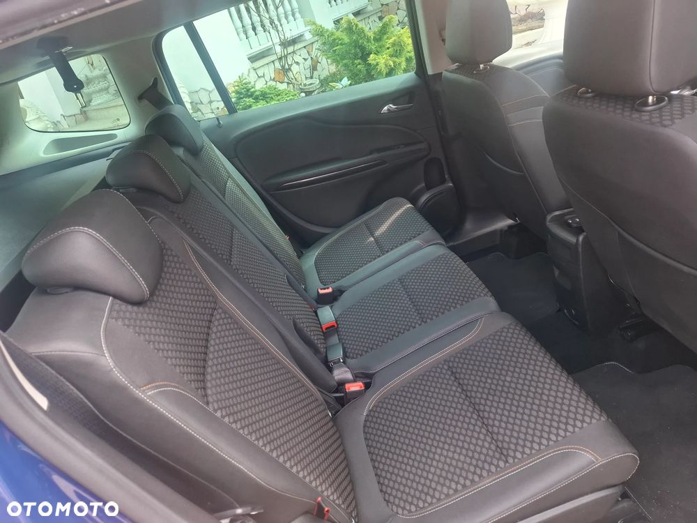 Opel Zafira 2.0 D (CDTI ecoFLEX) Start/Stop Business Edition - 12