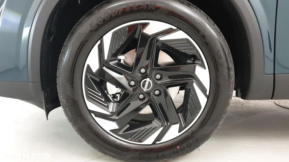 Nissan Qashqai 1.3 DIG-T MHEV N-Connecta Xtronic - 28