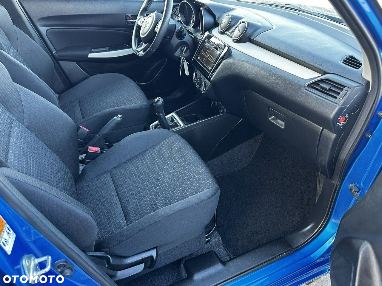 Suzuki Swift 1.2 Premium Plus - 14