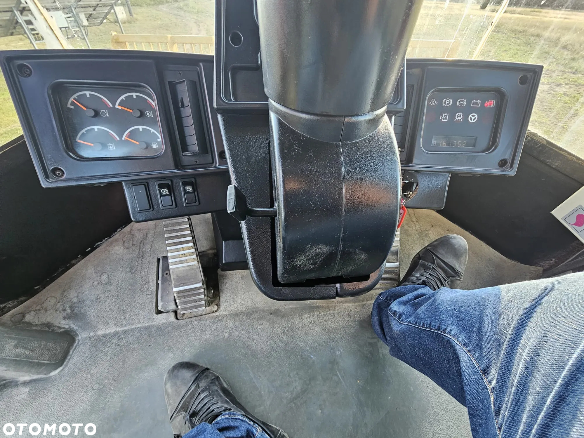Caterpillar 826 G - 18
