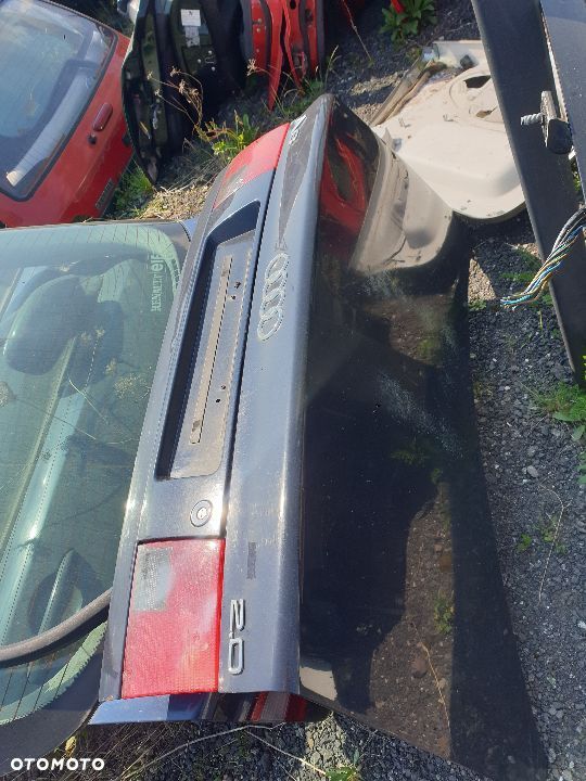 Klapa bagażnika AUDI A4 C4 Sedan KPL. WYSYŁKA !! - 2