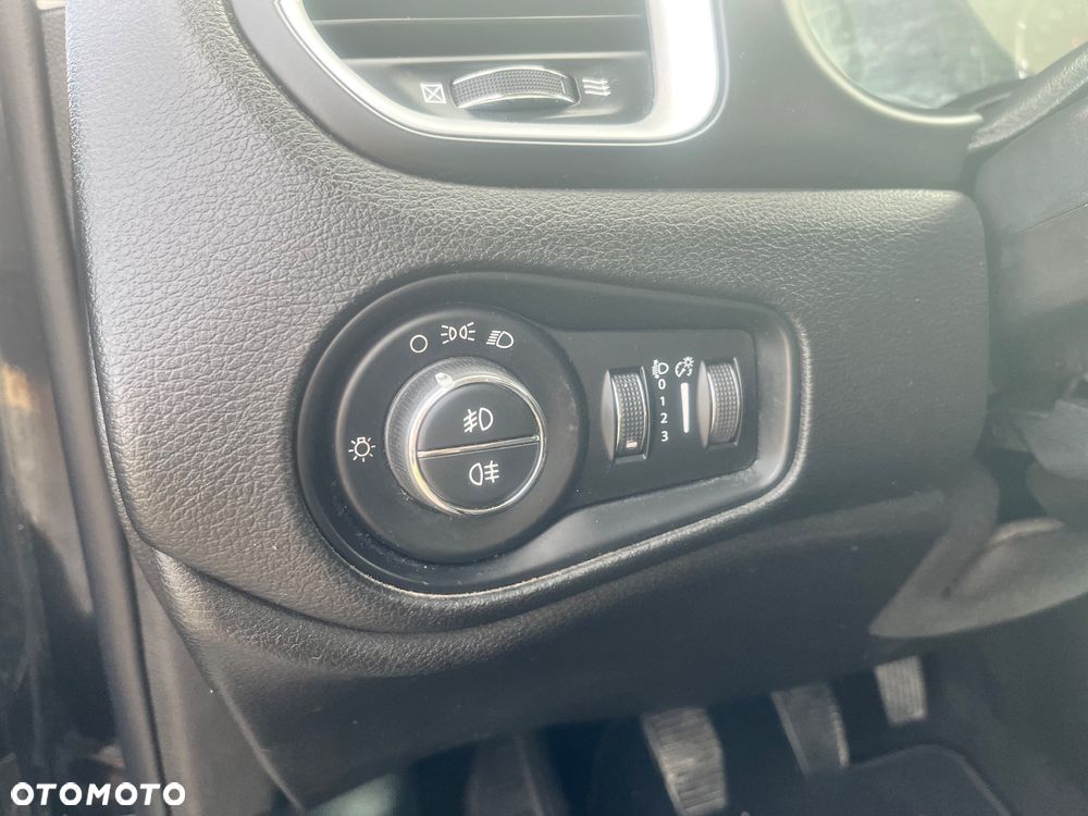 Jeep Renegade 1.6 MultiJet Longitude - 16