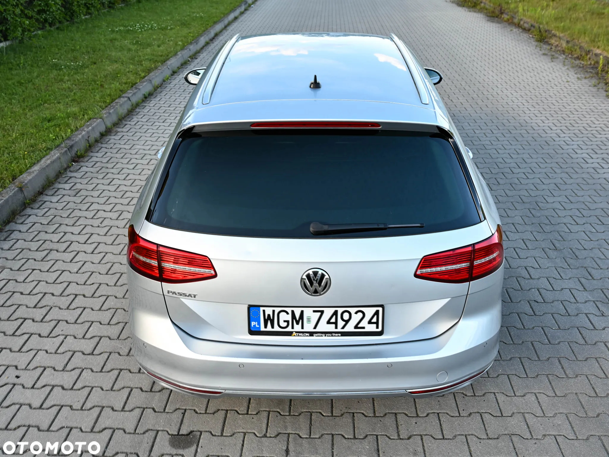 Volkswagen Passat 2.0 TDI BMT Highline DSG - 11