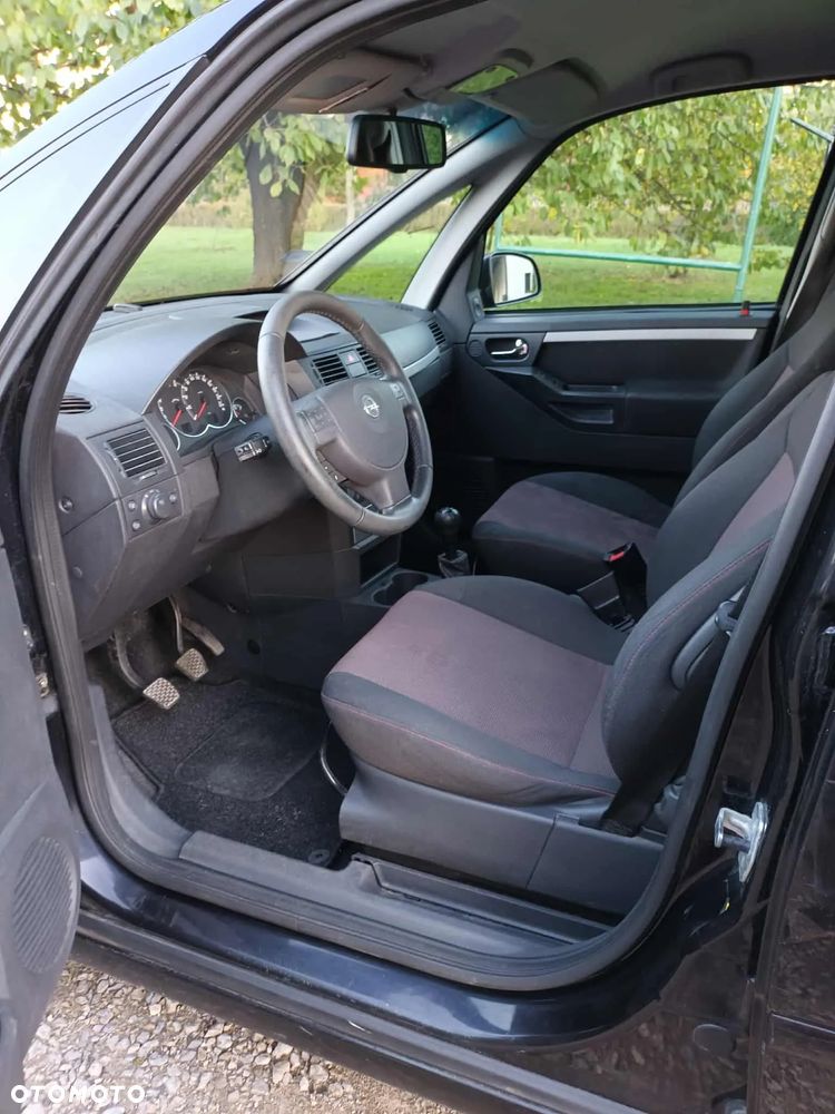 Opel Meriva - 16