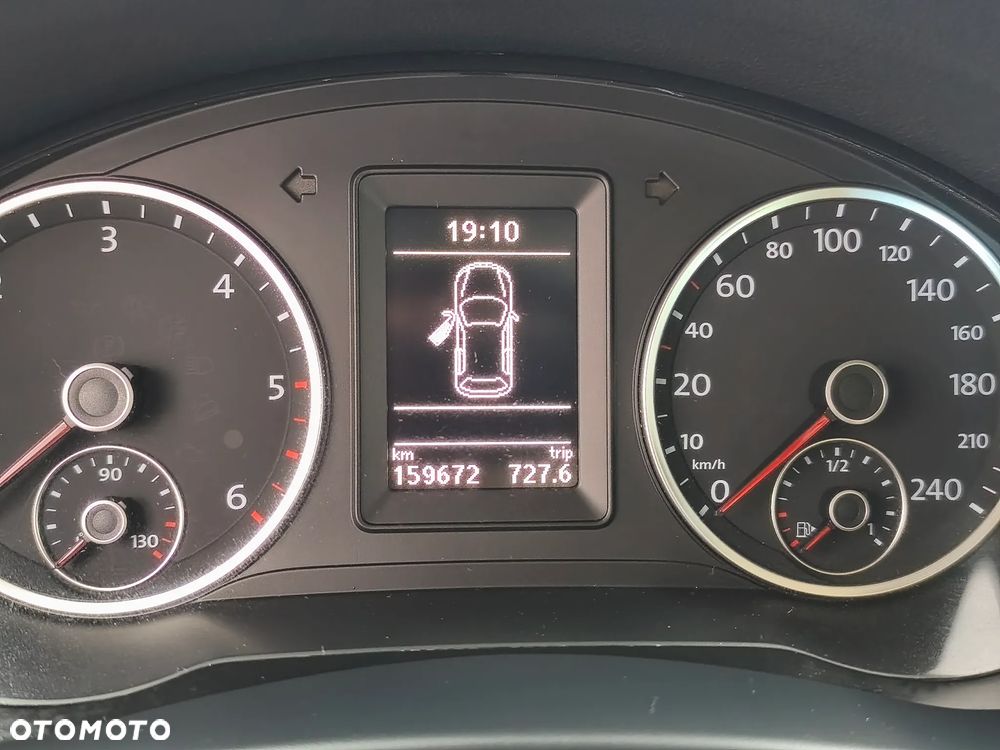 Volkswagen Tiguan - 23