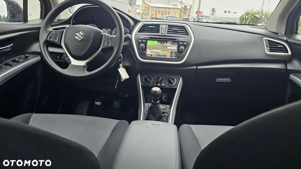 Suzuki SX4 S-Cross 1.6 VVT 4x2 Comfort - 22