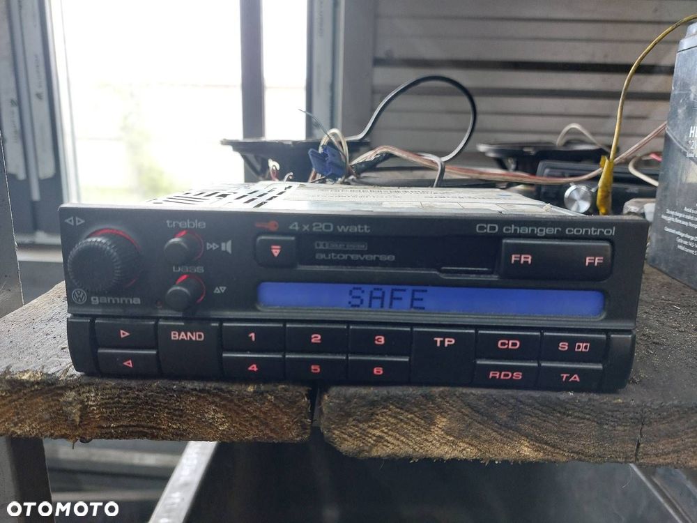 RADIO ODTWARZACZ VOLKSWAGEN GOLF IV VOLKSWAGEN GAMMA KASETY - 2
