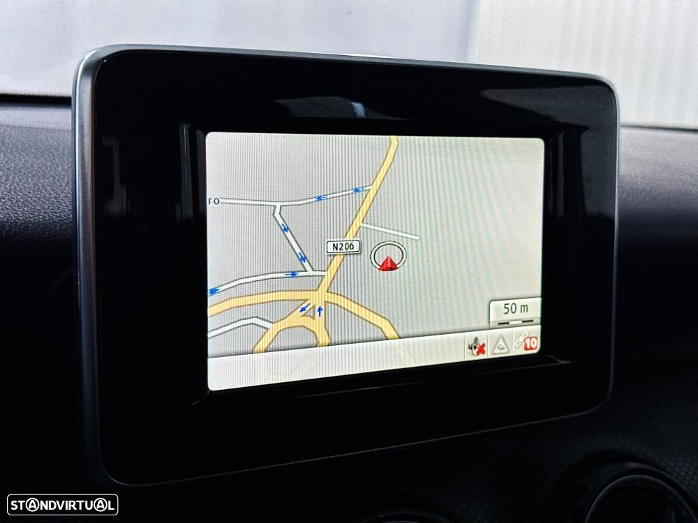 Mercedes-Benz A 180 CDI BlueEFFICIENCY Edition - 54