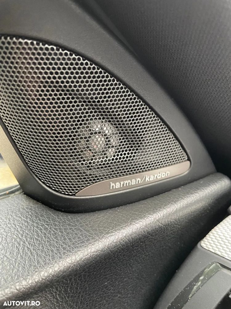 BMW M2 M235i xDrive AT - 11