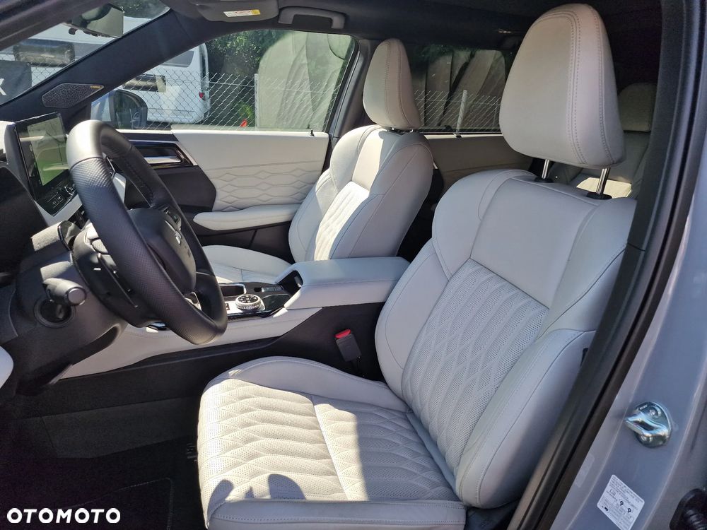 Mitsubishi Outlander Instyle - 12