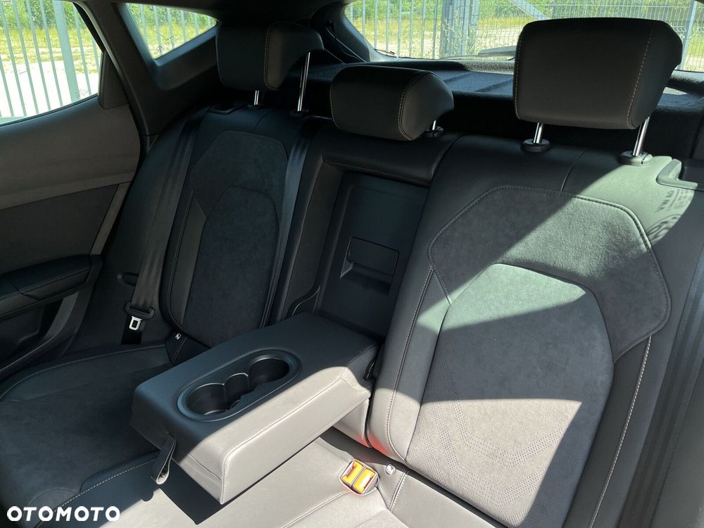 Cupra Formentor 1.5 eTSI mHEV DSG - 16