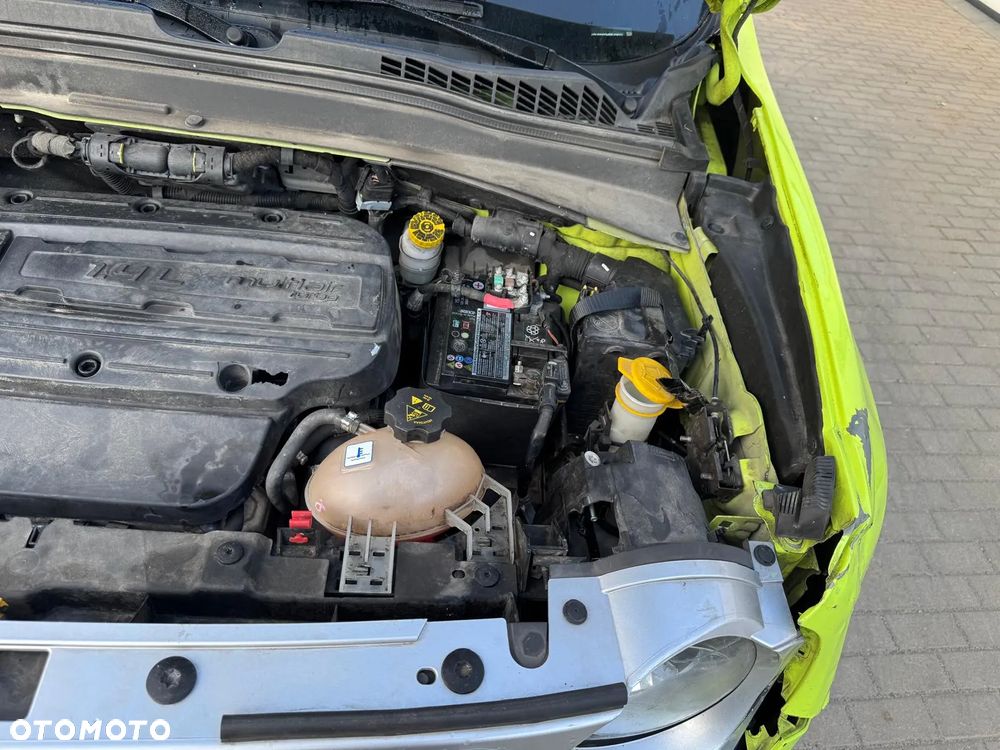 Jeep Renegade 1.4 MultiAir Limited - 29