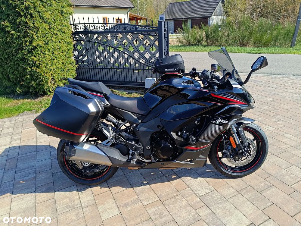 Kawasaki Ninja 1000 SX - 11