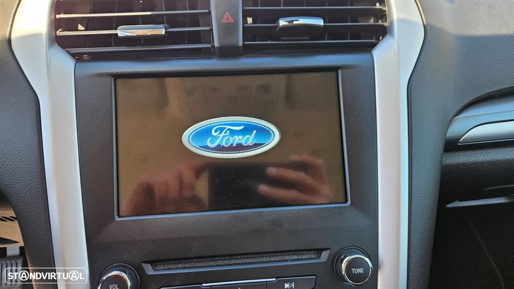 Ford Mondeo SW 1.5 TDCi Titanium - 18