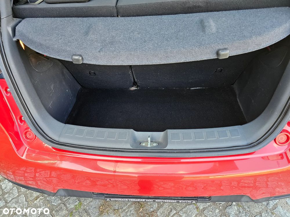 Mitsubishi Colt 1.1 - 14