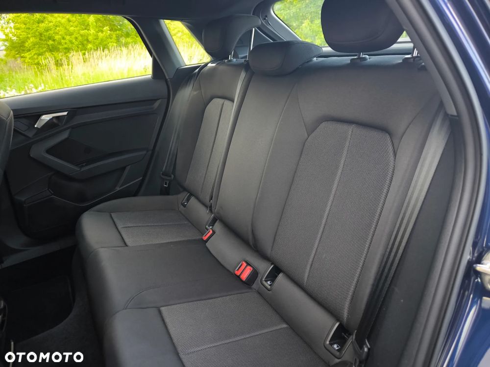 Audi A3 Sportback 30 TDI - 5