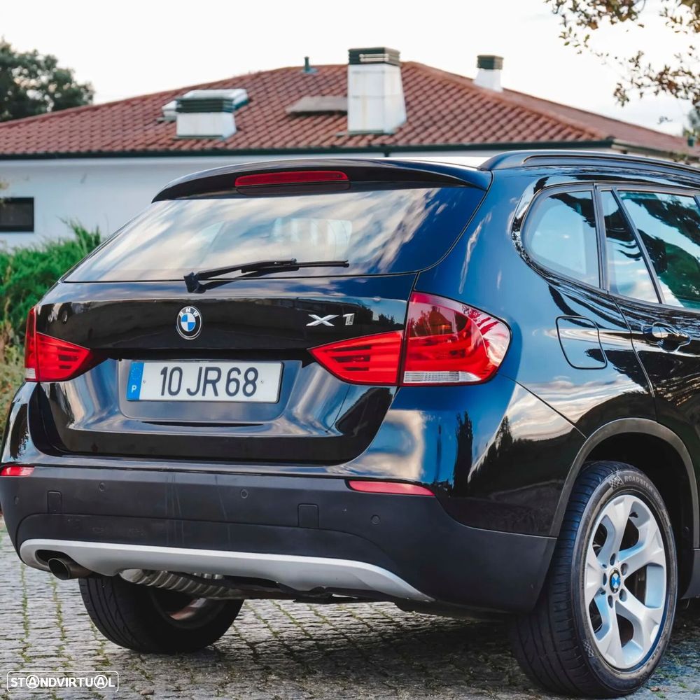 BMW X1 18 d sDrive - 38
