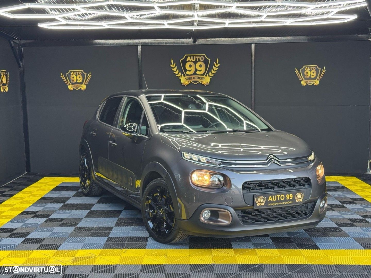 Citroën C3 1.2 PureTech Origins - 1