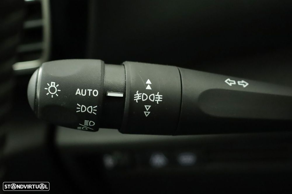 Citroën C4 1.2 PureTech Plus EAT8 - 17