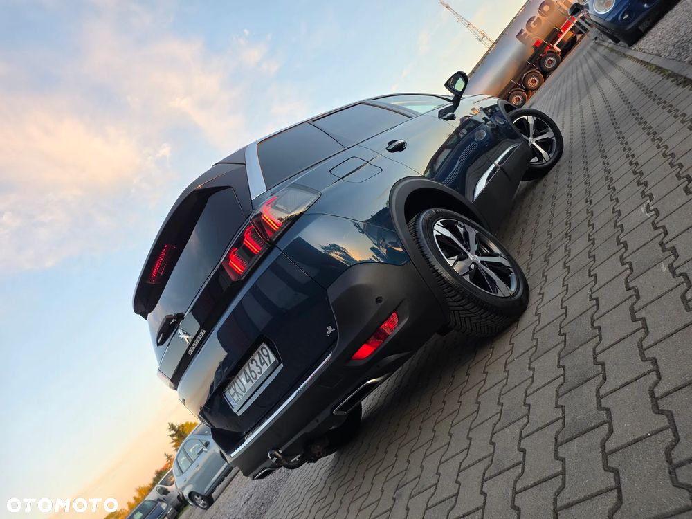Peugeot 5008 - 32