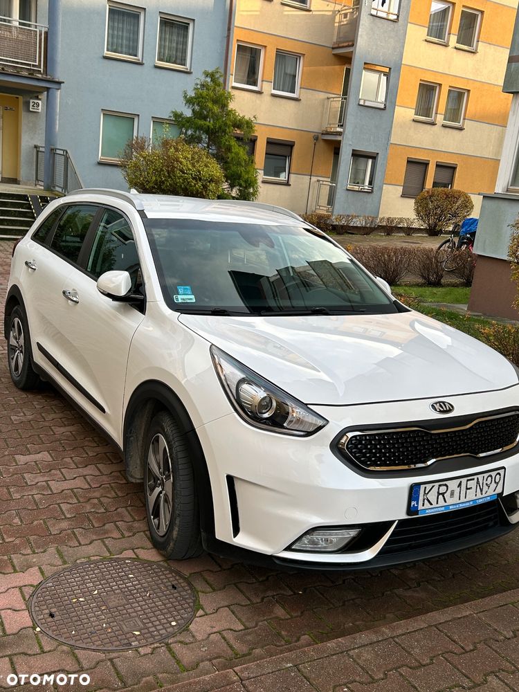 Kia Niro 1.6 GDI Hybrid M - 1