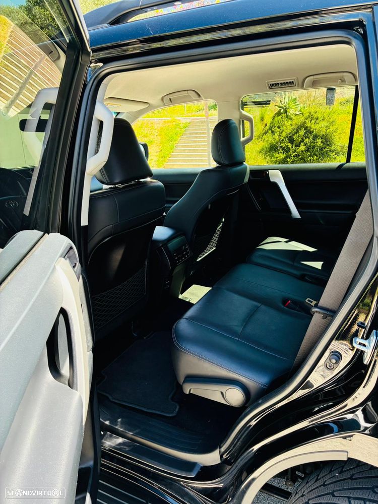 Toyota Land Cruiser 2.8 D-4D CA - 10