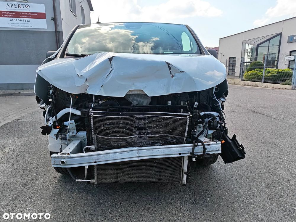 Renault TRAFIC - 15