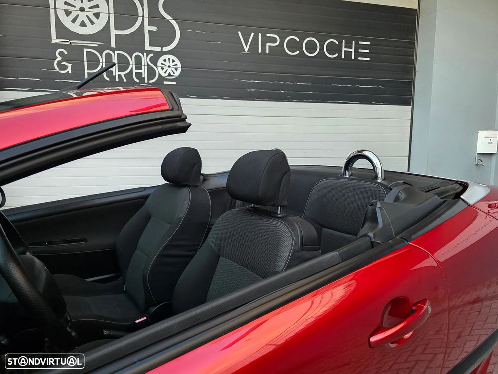 Peugeot 207 CC 1.6 HDi Sport FAP - 19