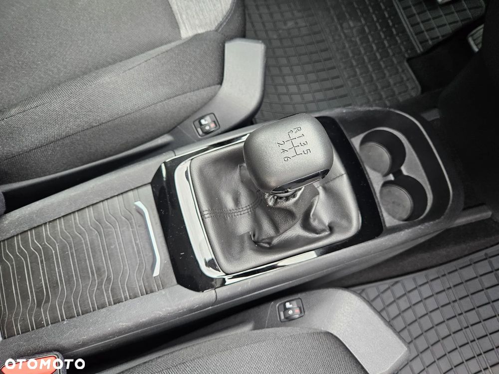 Citroën C4 SpaceTourer 1.5 BlueHDi Shine S&S - 22