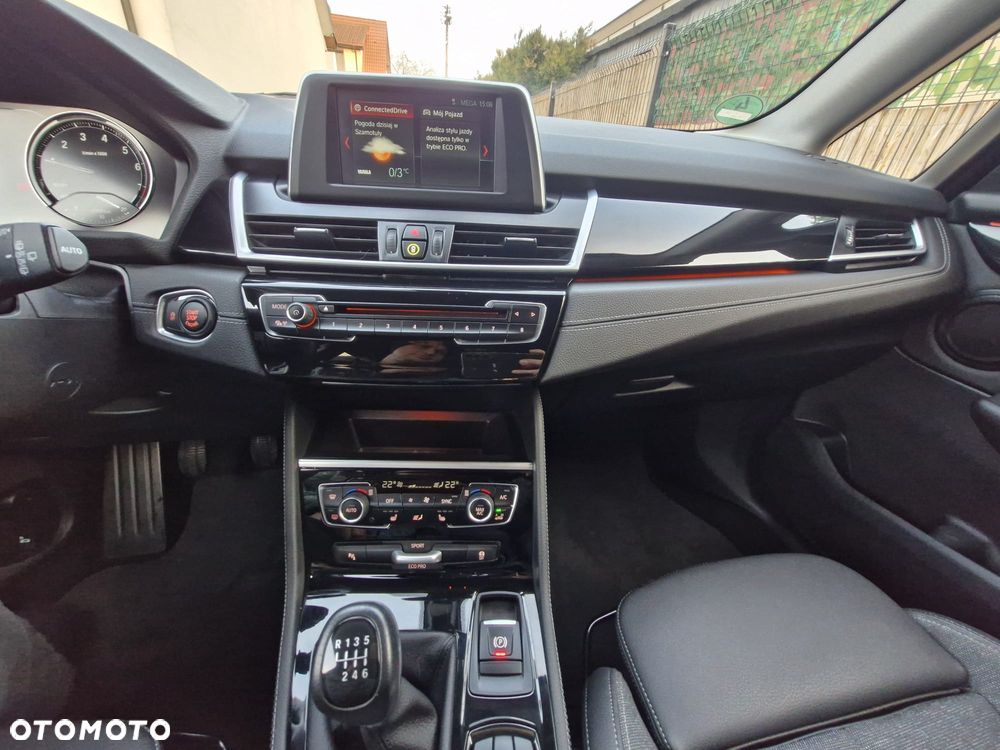 BMW Seria 2 216i Sport Line - 8