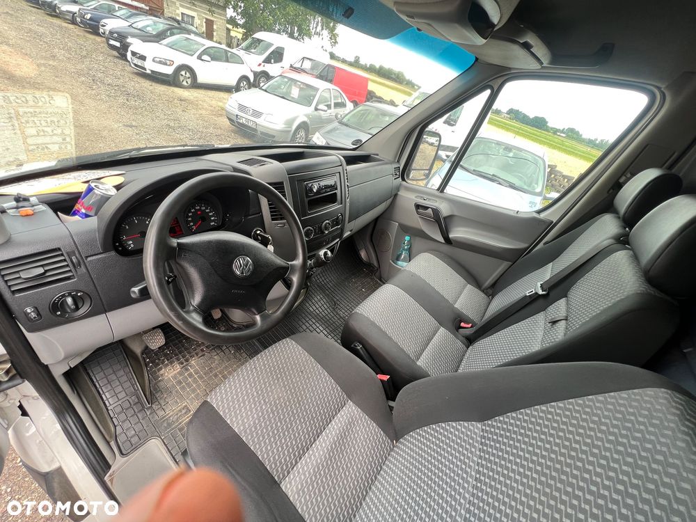 Volkswagen Crafter 163 konie, silnik po kapitalnym zdrowa buda, pięknie jedzie - 11