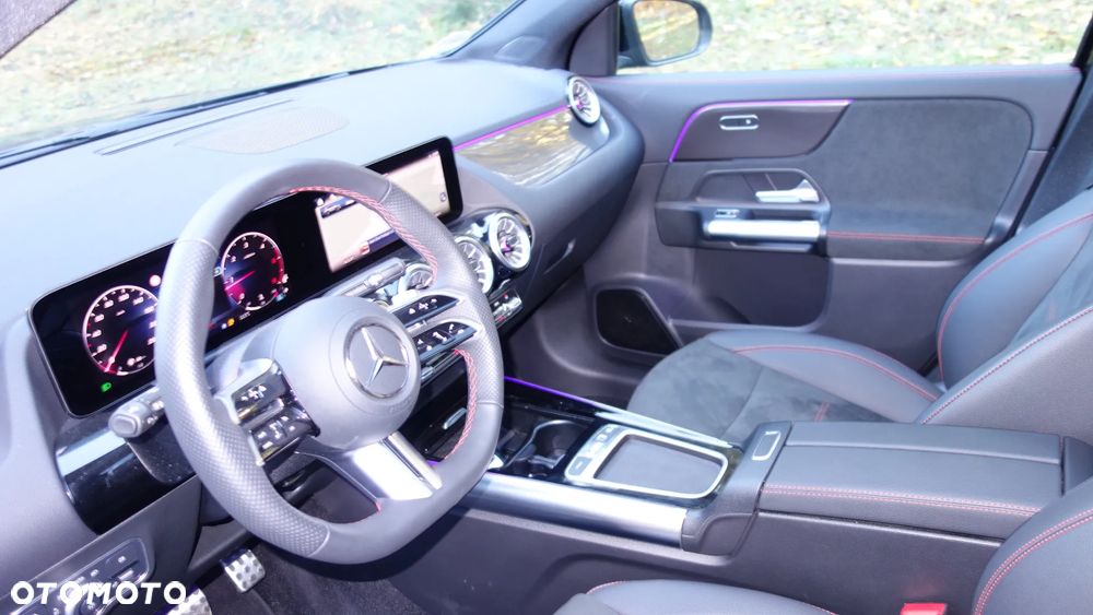 Mercedes-Benz GLA 200 d 4-Matic AMG Line 8G-DCT - 20