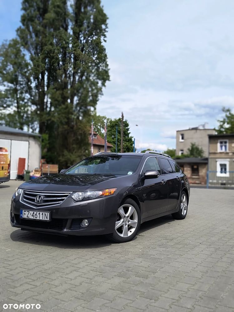 Honda Accord 2.0 Elegance - 2