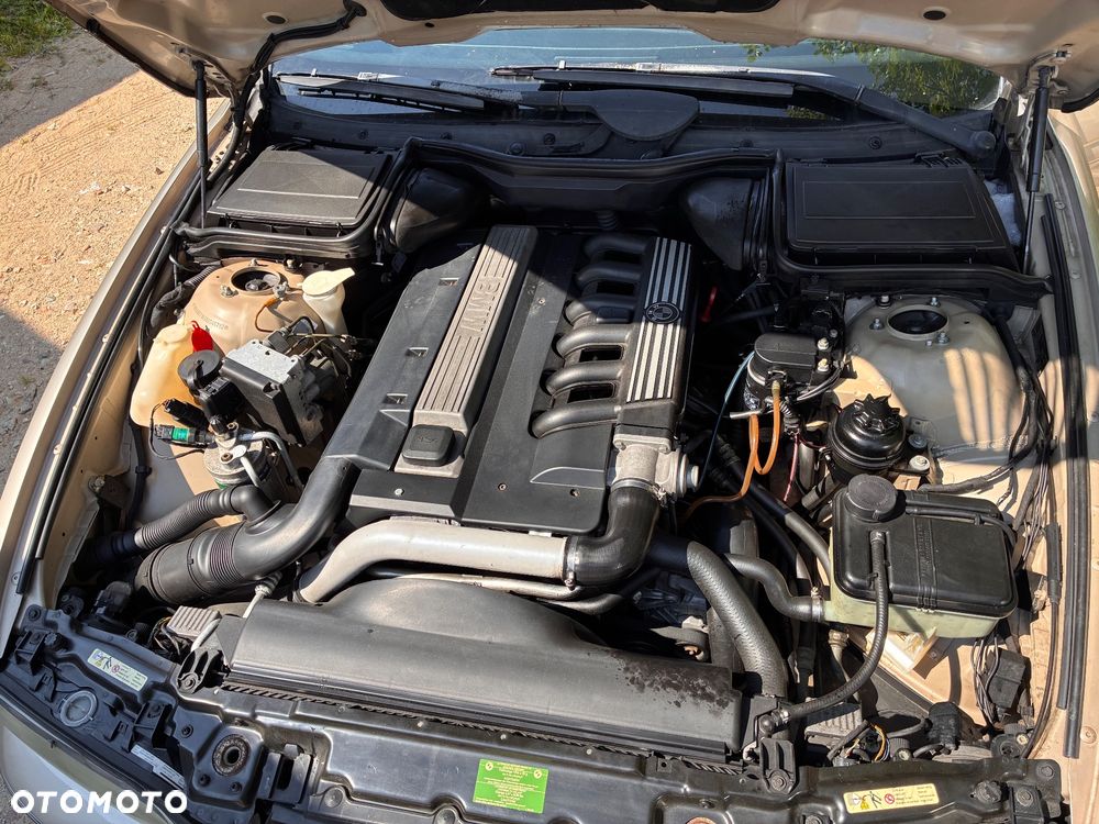 BMW Seria 5 - 23