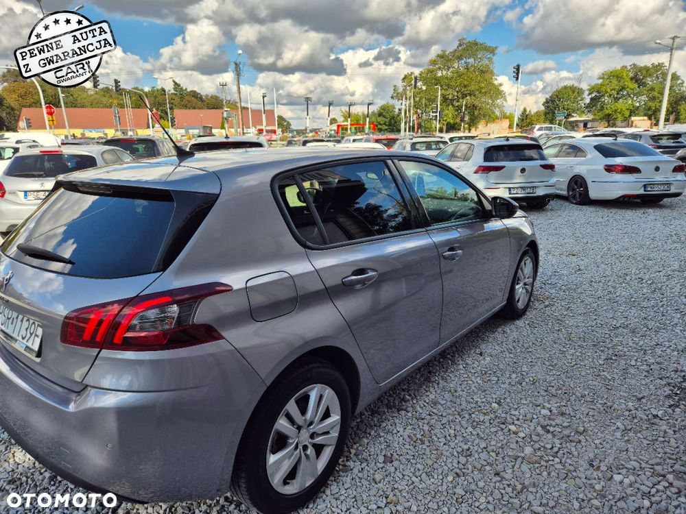 Peugeot 308 - 5