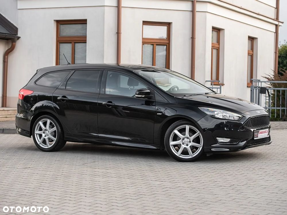 Ford Focus 1.5 EcoBlue Start-Stopp-System ST-LINE X - 3