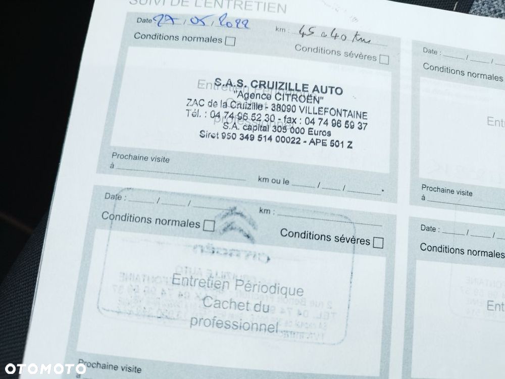 Citroën C3 1.2 PureTech Exclusive - 33