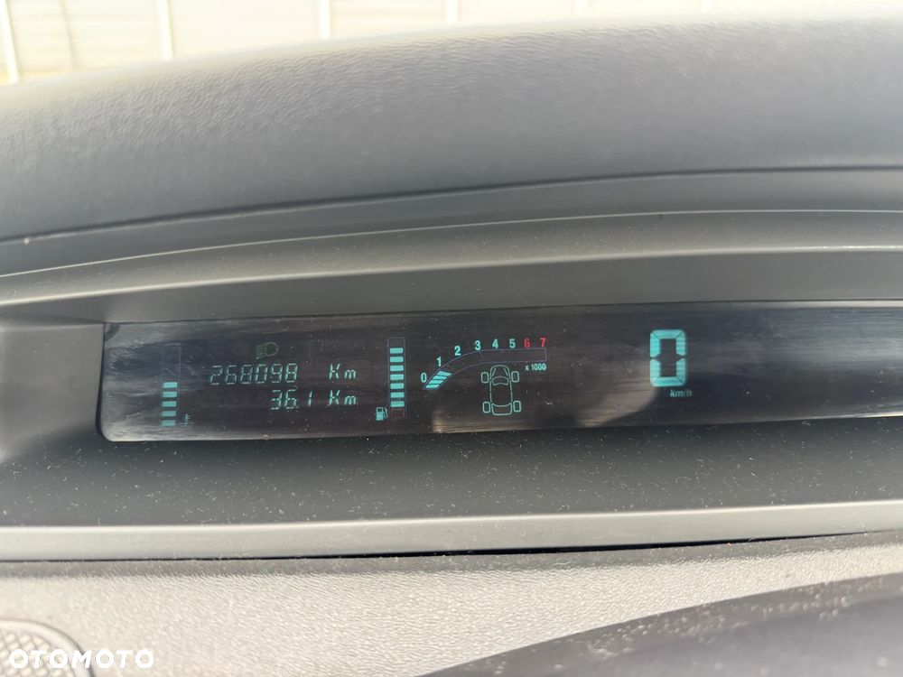 Renault Grand Scenic - 2