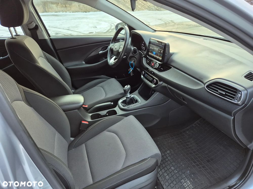 Hyundai i30 1.5 DPI Comfort - 21