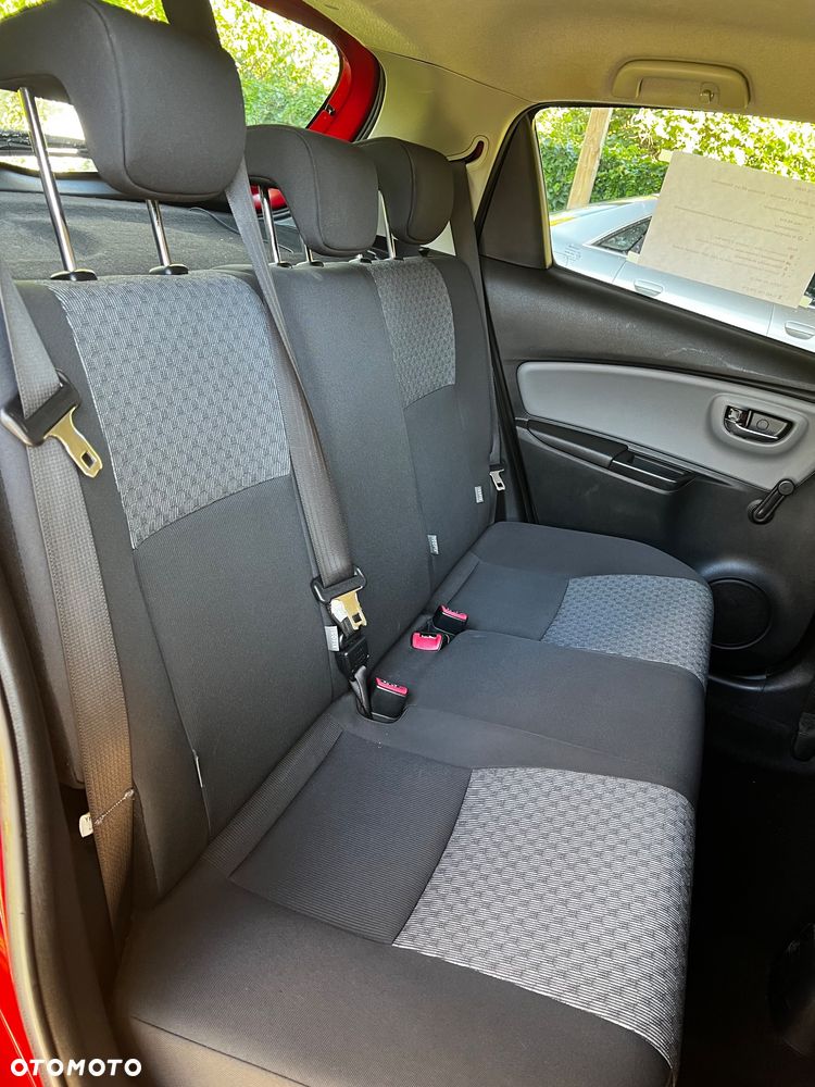 Toyota Yaris - 6