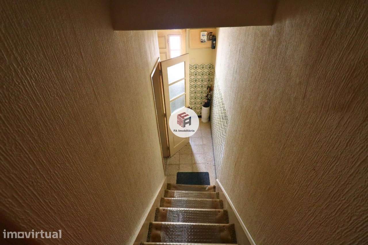 Prédio p/ Reabilitação - Matosinhos - Grande imagem: 3/27