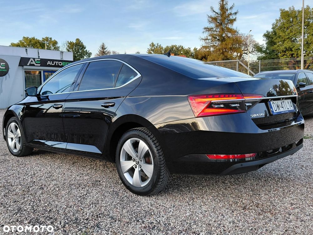 Skoda Superb 2.0 TDI SCR Style DSG - 26