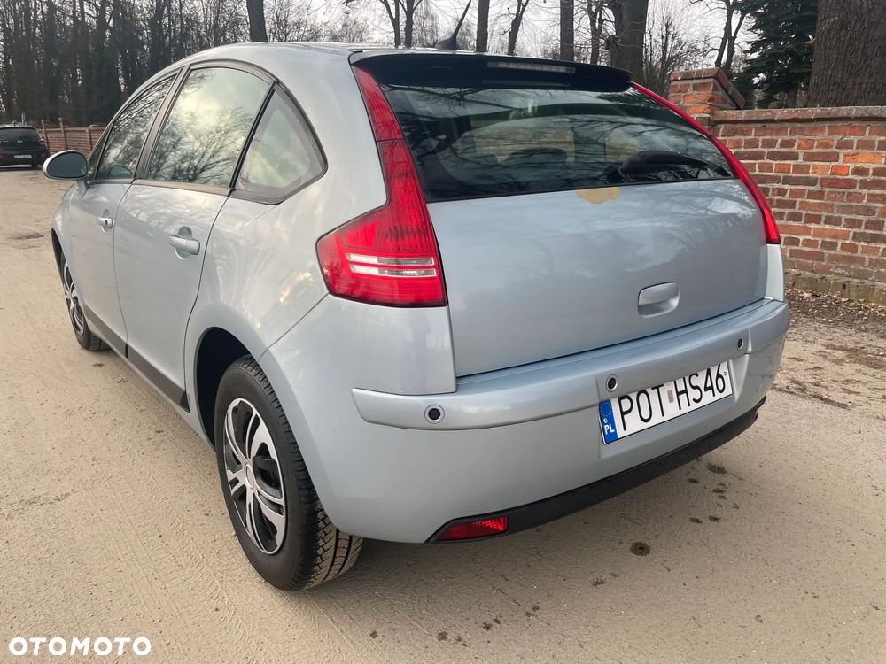 Citroën C4 1.6 16V Exclusive - 4