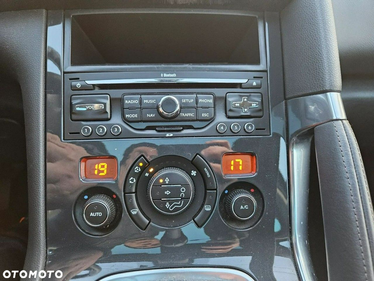 Peugeot 3008 - 14