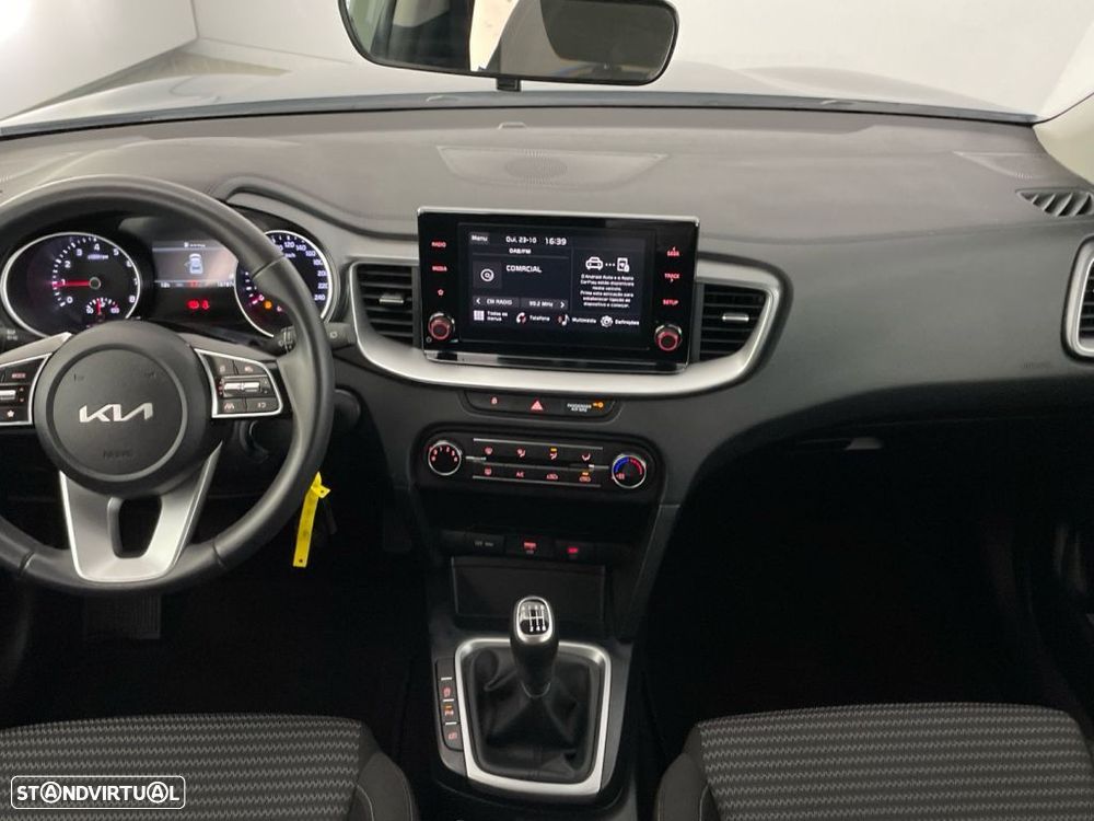 Kia XCeed 1.0 T-GDI Drive - 10