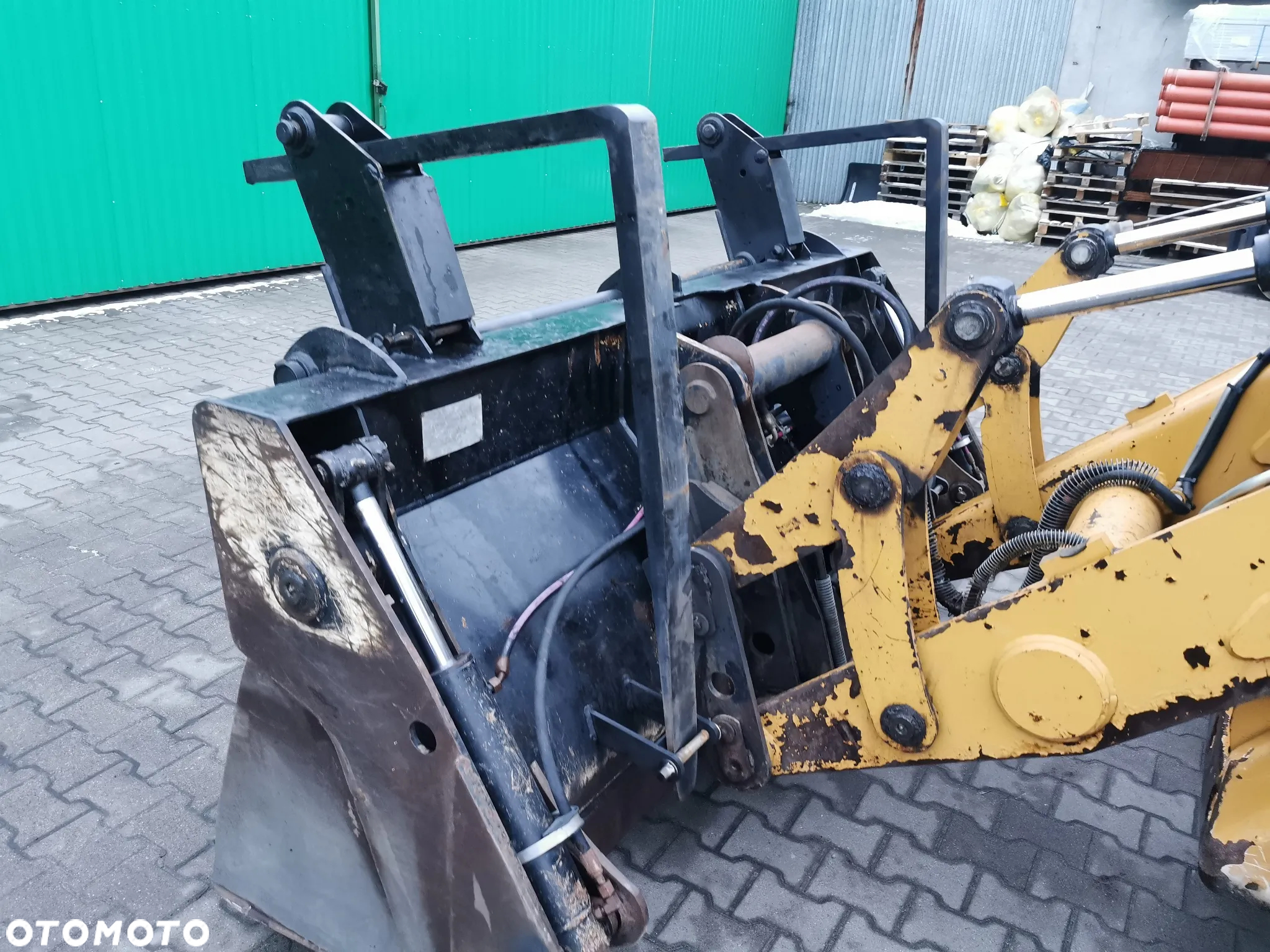 Caterpillar CAT 432F2 Wecon niskopodwozie Scania - 7