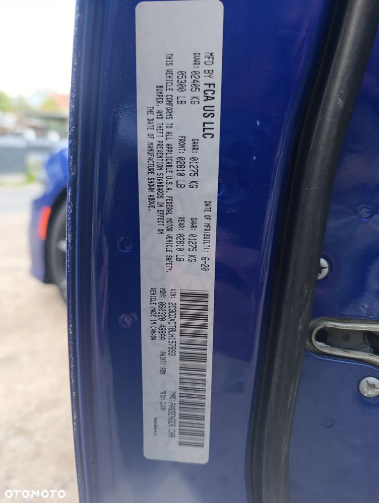 Dodge Charger 5.7 R/T - 17