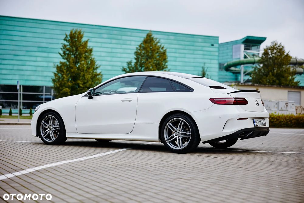 Mercedes-Benz Klasa E - 8