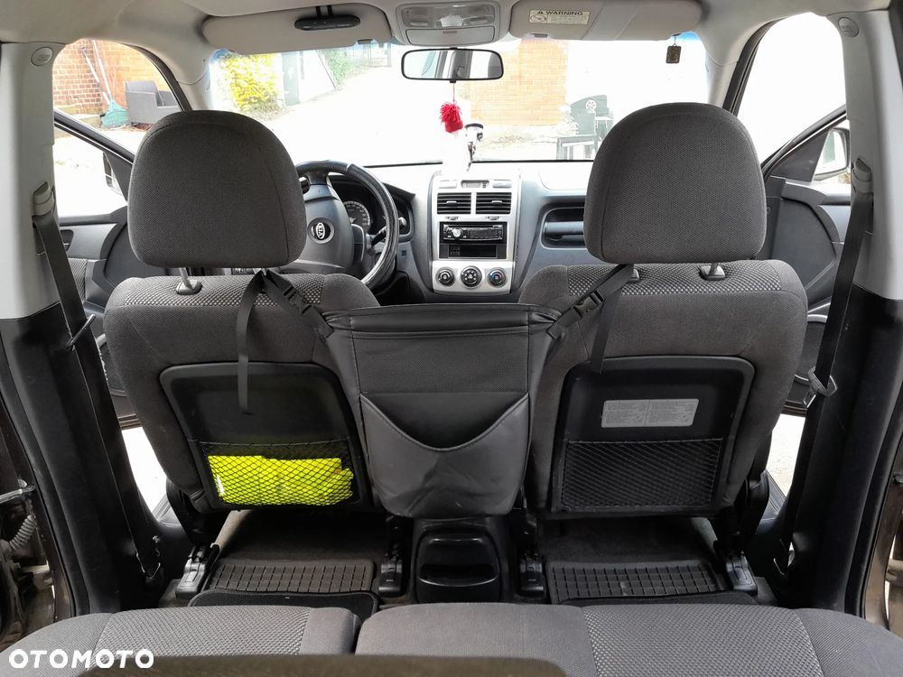 Kia Sportage 2.0 2WD Champ - 25