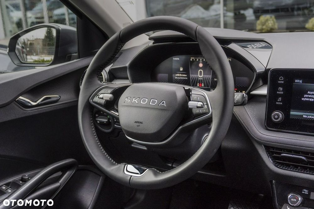 Skoda Fabia - 22